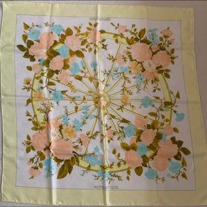 NEW IN BOX Hermes Romantique silk scarf